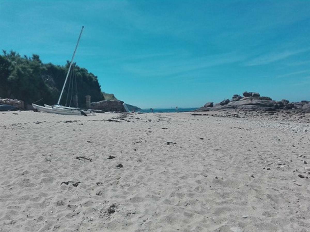 Trébeurden Vue Mer Cote De Granit Rose En Bretagne מראה חיצוני תמונה